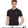 T-Shirt Guess Jeans :  Retrouvez nos classiques à partir de 11€ seulement ! photo 2