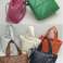 Porta non solo la moda, ma anche una varietà di opzioni di colore al tuo assortimento con le nostre borse da donna dalla Turchia. foto 4