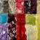 Kadın Eşarp Karışımı, Çeşitli Renkler, tasarımlar, bedenler, kilolar, satıcılar için, A stoğu fotoğraf 2