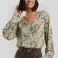 NA KD Womenswear Clothing Mix - Kleider, Blusen, Tops, Röcke Bild 4