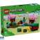 Lego Minecraft The Cherry Blossom Garden 21260 image 1