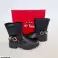 Una mezcla elegante de zapatos italianos para hombres, mujeres y niños fotografía 4