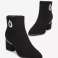 Elegante Damenstiefel aus Öko-Veloursleder mit elegantem Accessoire Bild 1