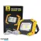 Équipement technologique indispensable : mini projecteur LED portable Mega Lux photo 4
