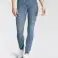 020064 Jeans femme Denim MIX. Il y a 5 modèles de jeans proposés photo 3