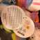 Squeeze ball stressbold Squeeze Fish rainbow 12 cm 6 assorteret i flerfarvet butiksdisplay billede 4