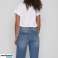 Ab 2,30 € pro Packung — Damen-T-Shirts (2 Stück pro Packung) aus deutschem Lager, Frühjahr–Sommer-Kollektion, Größen 38–56, Mindestmenge: 20 Stück Bild 1