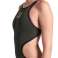 КУПАЛЬНИКИ ARENA ЖІНОЧИЙ ВЕЛИКИЙ ЛОГОТИП ONE PIECE DARK SAGE BLACK 001198/651 D32 зображення 3
