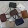 Grosshandel Angebot: Damenhandtaschen in verschiedenen Farben und modernen Designs. Bild 2