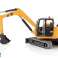 Miniexcavadora CAT con figura de trabajador fotografía 2