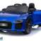 Audi R8 Spyder, auto a batteria dipinta di blu foto 5