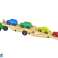 Hölzerner grüner Abschleppwagen mit Spielzeugauto-Blöcken Bild 2