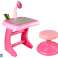 Zeichentisch Zeichenbrett Stuhl Projektor Rosa Stifte Bilder Bild 1