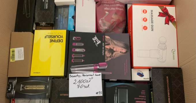 Paletten / BOX'Y / VerbraucherRetourenkartons Amazon AB Beauty & Care