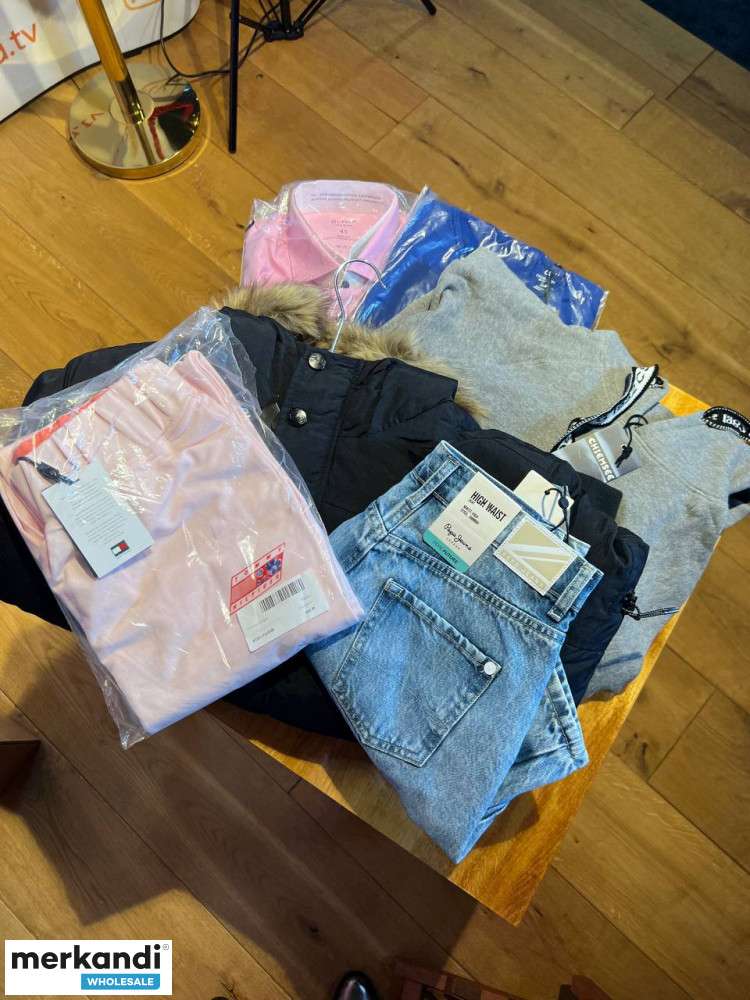 12 € each, 20 pieces MAXI Mystery Box for Women, Tommy Hilfiger, Calvin  Klein, Mavi, Esprit, Street One, LTB, Tamaris, Lee, Levi's, s.Oliver Cecil,  - Germany, New - The wholesale platform